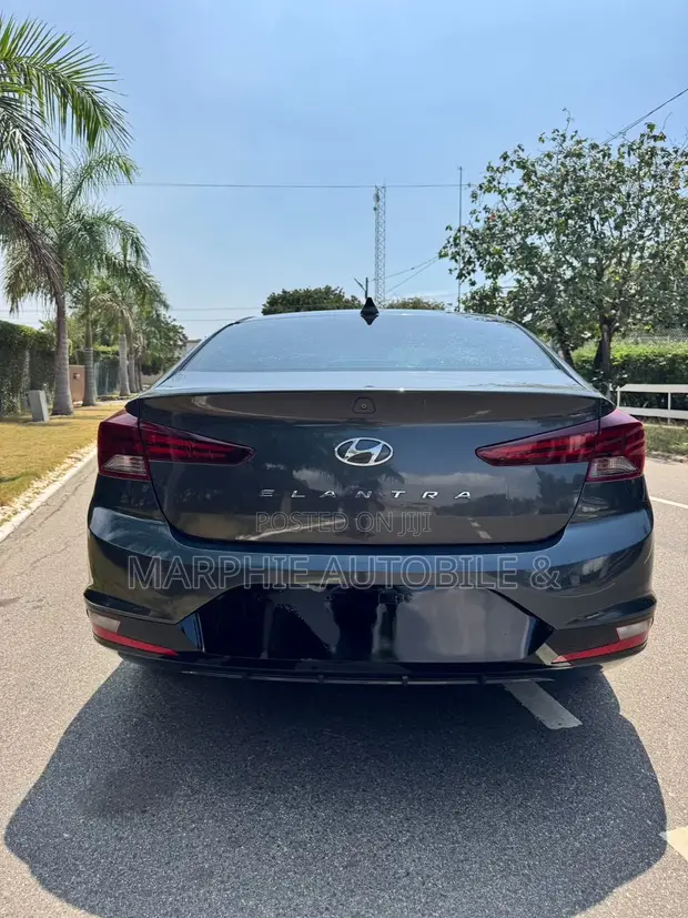2020 Hyundai Elantra SEL Gray - 1