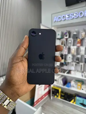 Apple iPhone 16e 128GB Black