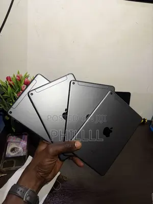 Apple iPad mini 5 (2019) 64GB Gray