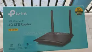 TP-Link 4G LTE Router MR100