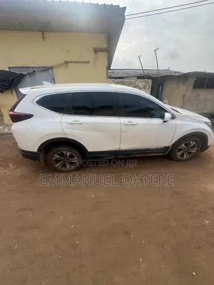 Honda CR-V 2022 for Rent - Self Drive & With Driver