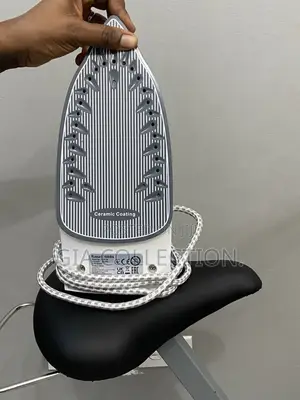 Russell Hobbs Supreme Steam Iron 2400W