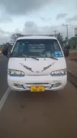 Hyundai H-100 2002 White - 4