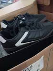 Ferragamo Men's Classic Leather Sneakers - Black, Size 40 - 1