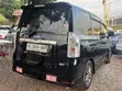 Toyota Voxy V 4WD 7-Seater 2010 Black - 5