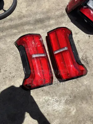Toyota Tacoma 2022-2025 Used Taillight (Canada)