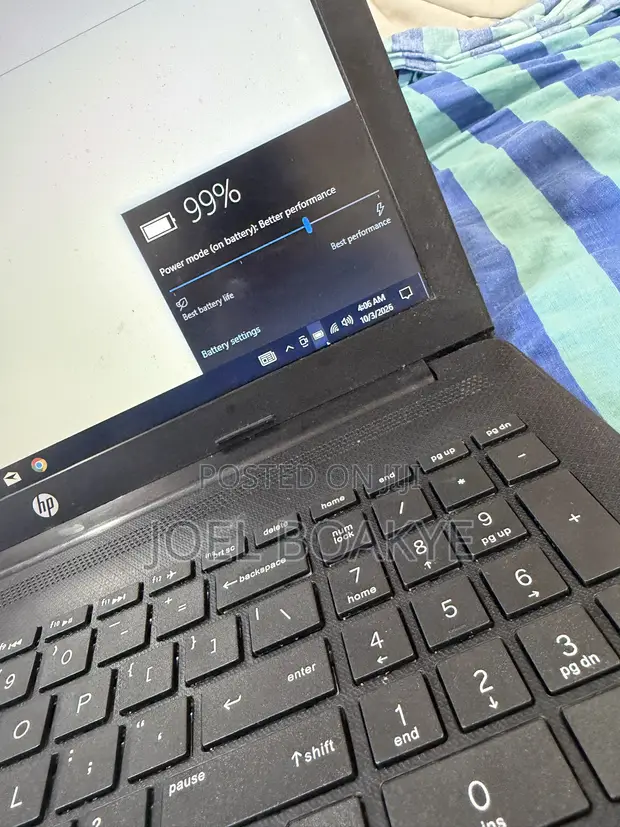HP 15 Laptop: Core i7, 8GB RAM, 1TB HDD+SSD - 1