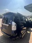 Toyota Voxy 2013 Black - 2