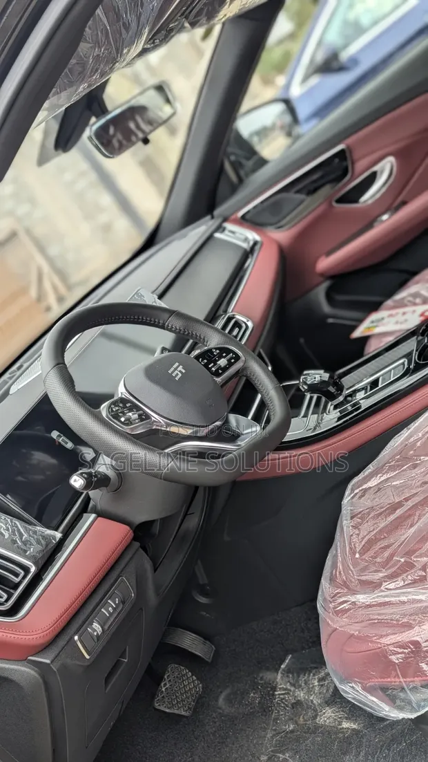 New Jetour X70 Plus 2025 Black - 1