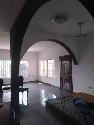 5 Bedroom House for Rent in Greda Estates, Spintex