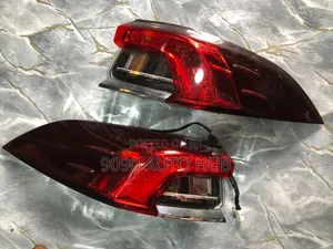 Toyota Corolla 2020 Taillight Pair - Japan Spec