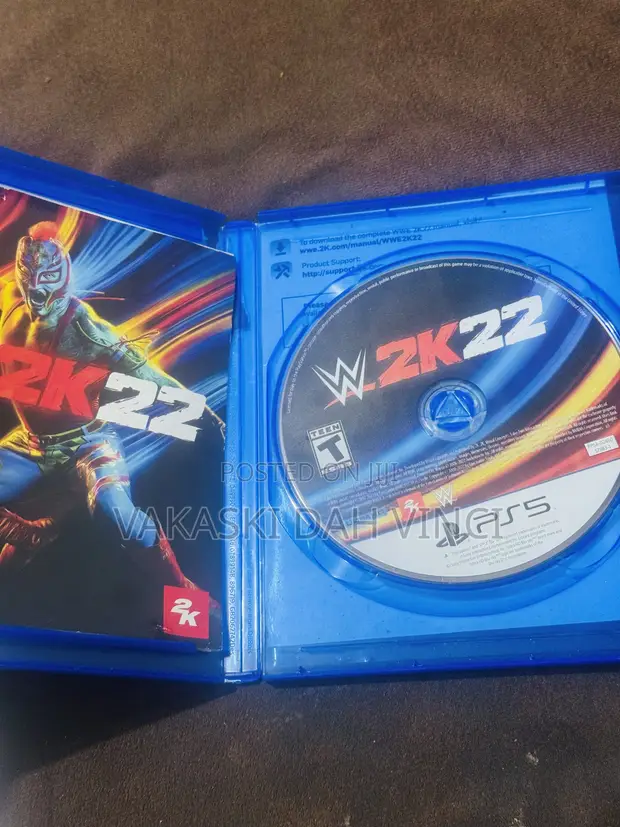 WWE 2K22 Game Disc for PlayStation 5 - 1