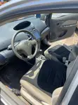 Toyota Belta 2010 Silver - 5