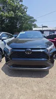 Toyota RAV4 XLE 2025 Black - 1