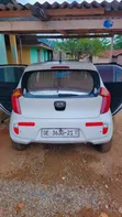 Kia Morning 2012 White - 2