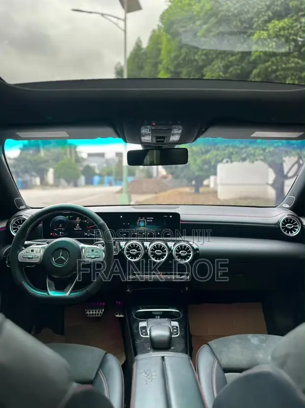 2020 Mercedes-Benz CLA 250 4MATIC Sedan - 1