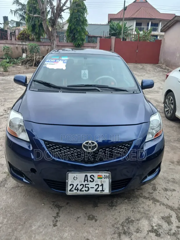 Toyota Yaris 1.3 VVT-i Automatic 2008 Blue - 1