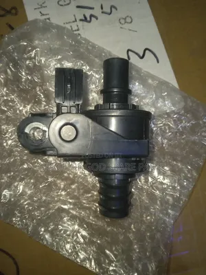 Toyota RAV4 2018 Coolant Valve Sensor - Original