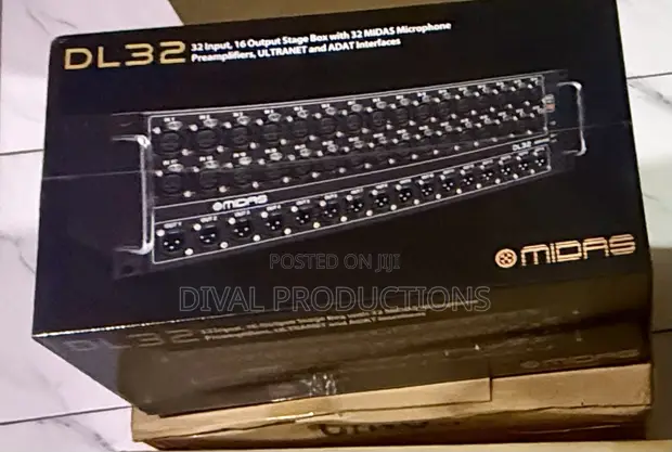 Midas DL32 Stage Box - 1