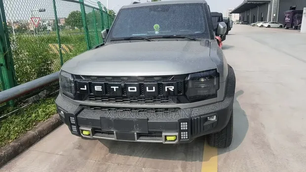 Jetour T2 2023 Gray - 1
