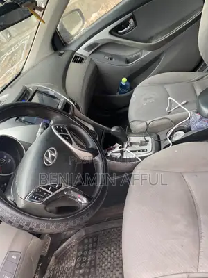 2013 Hyundai Elantra GLS Sedan - Gray