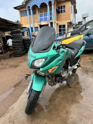 Honda CB 600F 2009