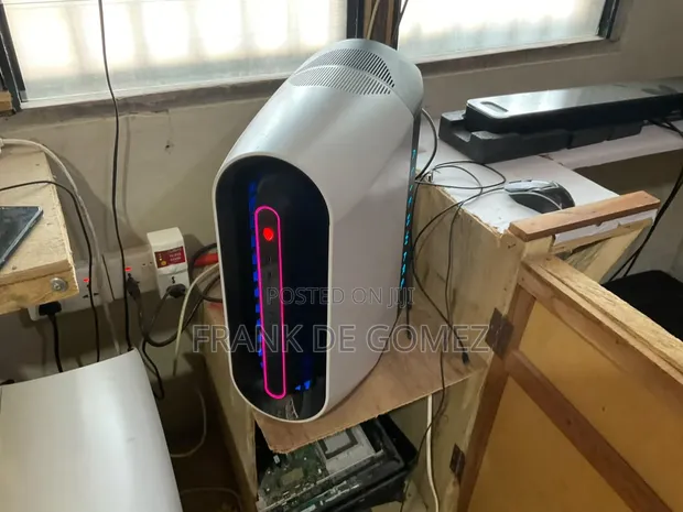 Dell Alienware Aurora R12 Desktop Computer - 1
