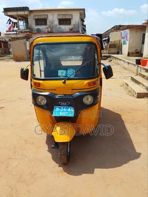 Bajaj RE Three-Wheeler 2026 Yellow