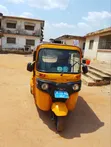 Bajaj RE Three-Wheeler 2026 Yellow - 4