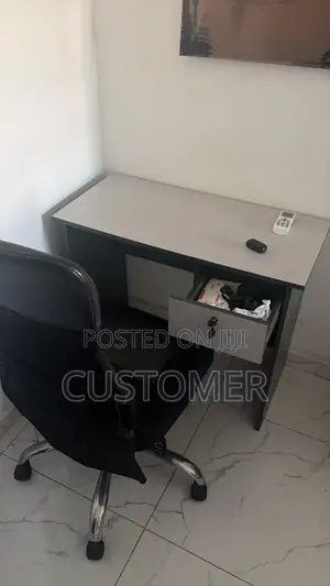 Home Used Office Table and Chair