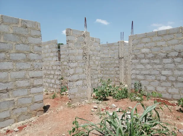 5-Bedroom Uncompleted House for Sale, Brother K Estate, Kumasi - 1