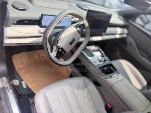 Geely Galaxy Starshine 8 2025 Black