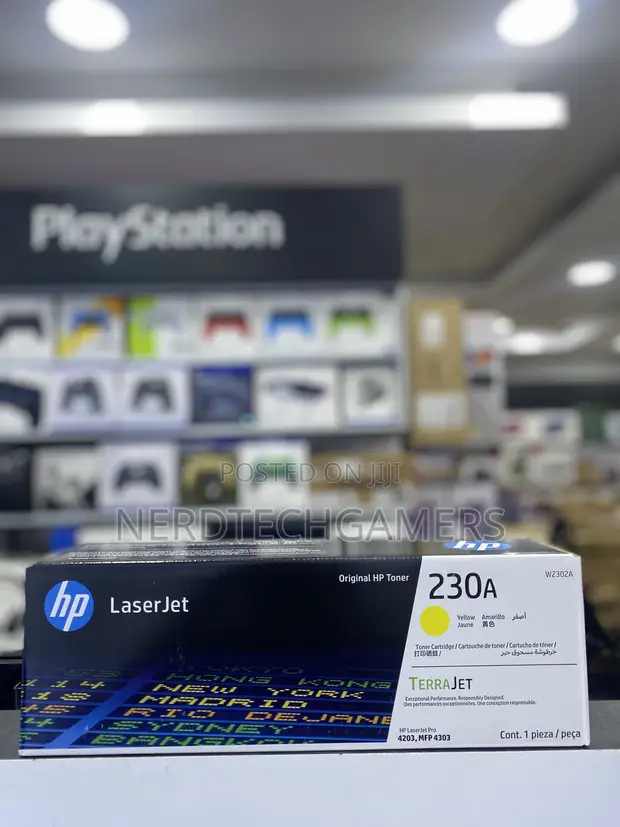 HP 230A Yellow Original LaserJet Toner Cartridge - 1