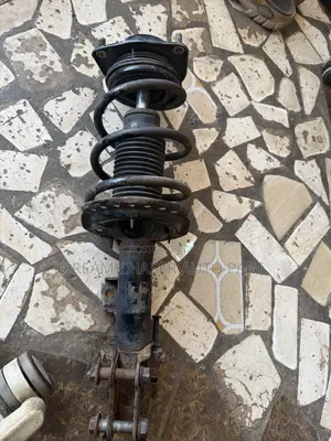 Hyundai Elantra 2012-2016 Used Shocks