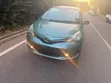 Toyota Vitz 1.3 AWD 2016 Green - 3