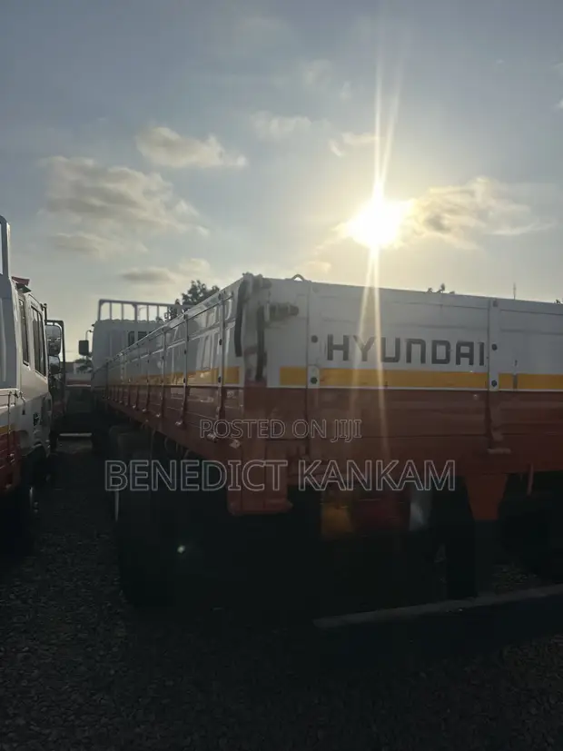 2013 Hyundai HD210 Trago Mini Truck - 1