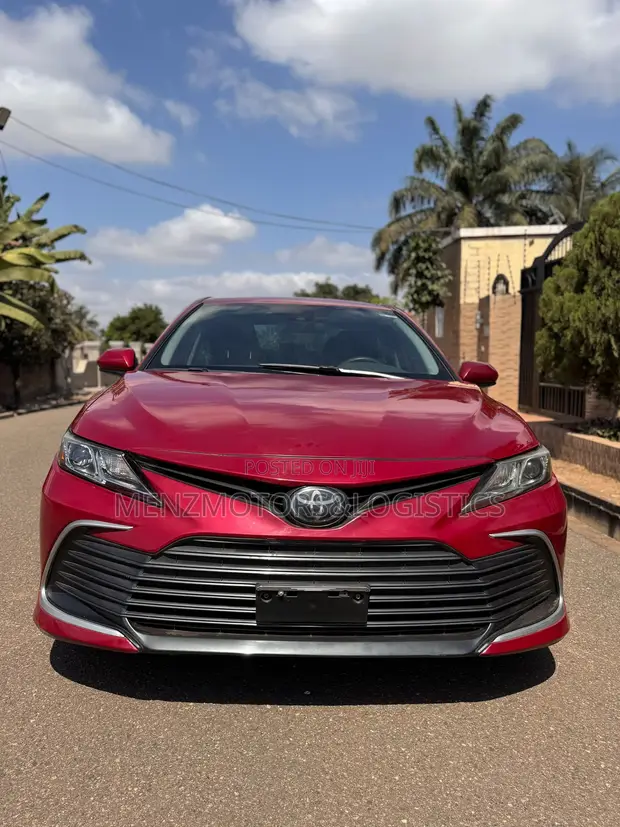 2020 Toyota Camry LE FWD Red - 1