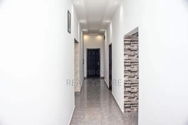 3 Bedroom House for Sale in Cozy Home, Accra Metropolitan - 1