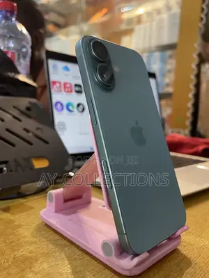 Apple iPhone 16 128GB Green