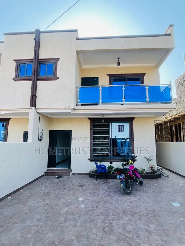 3-Bedroom Duplex for Sale in Kwabenya ACP - 1