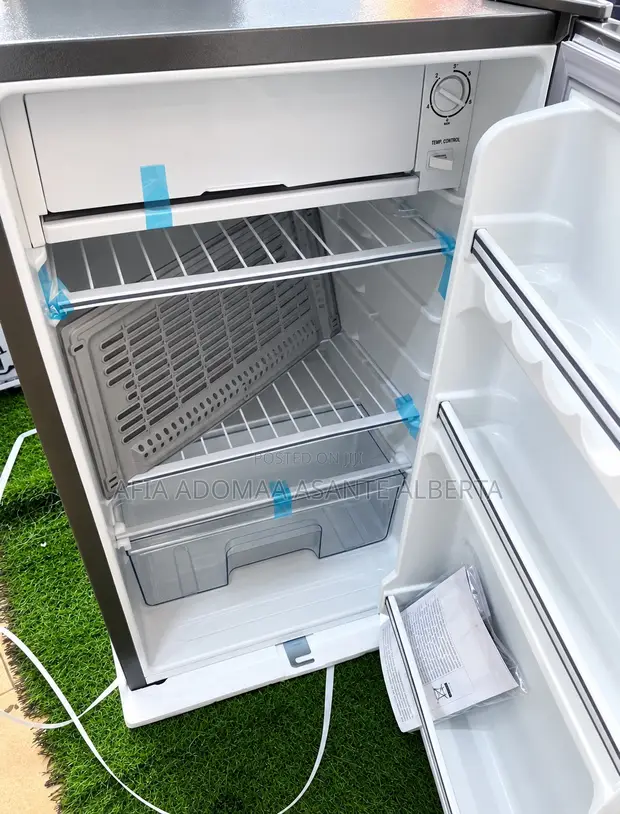 Binatone Table Top Refrigerator - 1