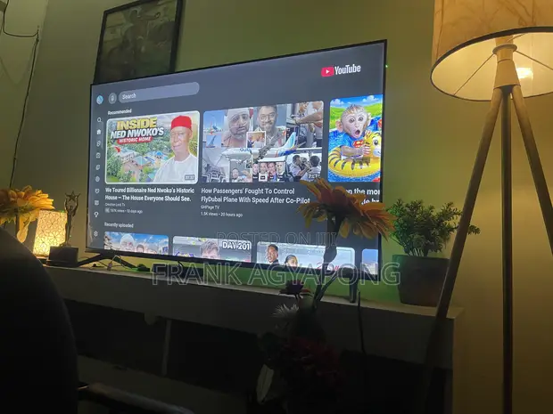 Hikers 50-Inch Smart LED TV - 1