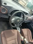 Toyota Vitz 2012 Red - 2
