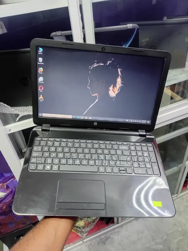 HP Pavilion 15 Laptop - 8GB RAM, 128GB SSD - 1