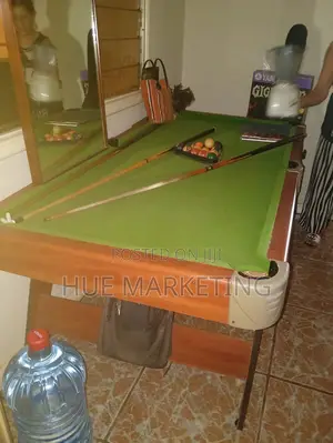 Emrad Billards Snooker Table (10 ft) with Accessories