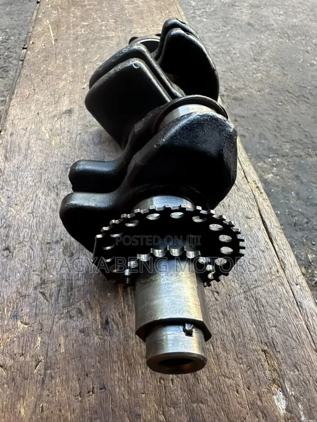 Toyota Vitz 3 Plugs Crankshaft - 1