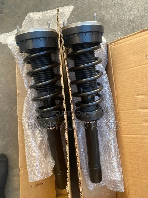 Range Rover Velar Spring Shock Absorbers - 1