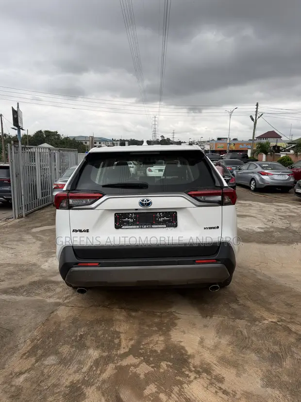 Toyota RAV4 LE AWD 2023 - White - 1
