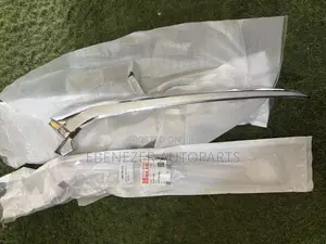 Honda CR-V Headlights Chrome Garnish (2023-2026)