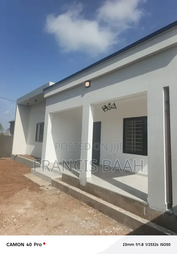 3 Bedroom House for Sale in Shining Star Real, Awutu Senya West - 1